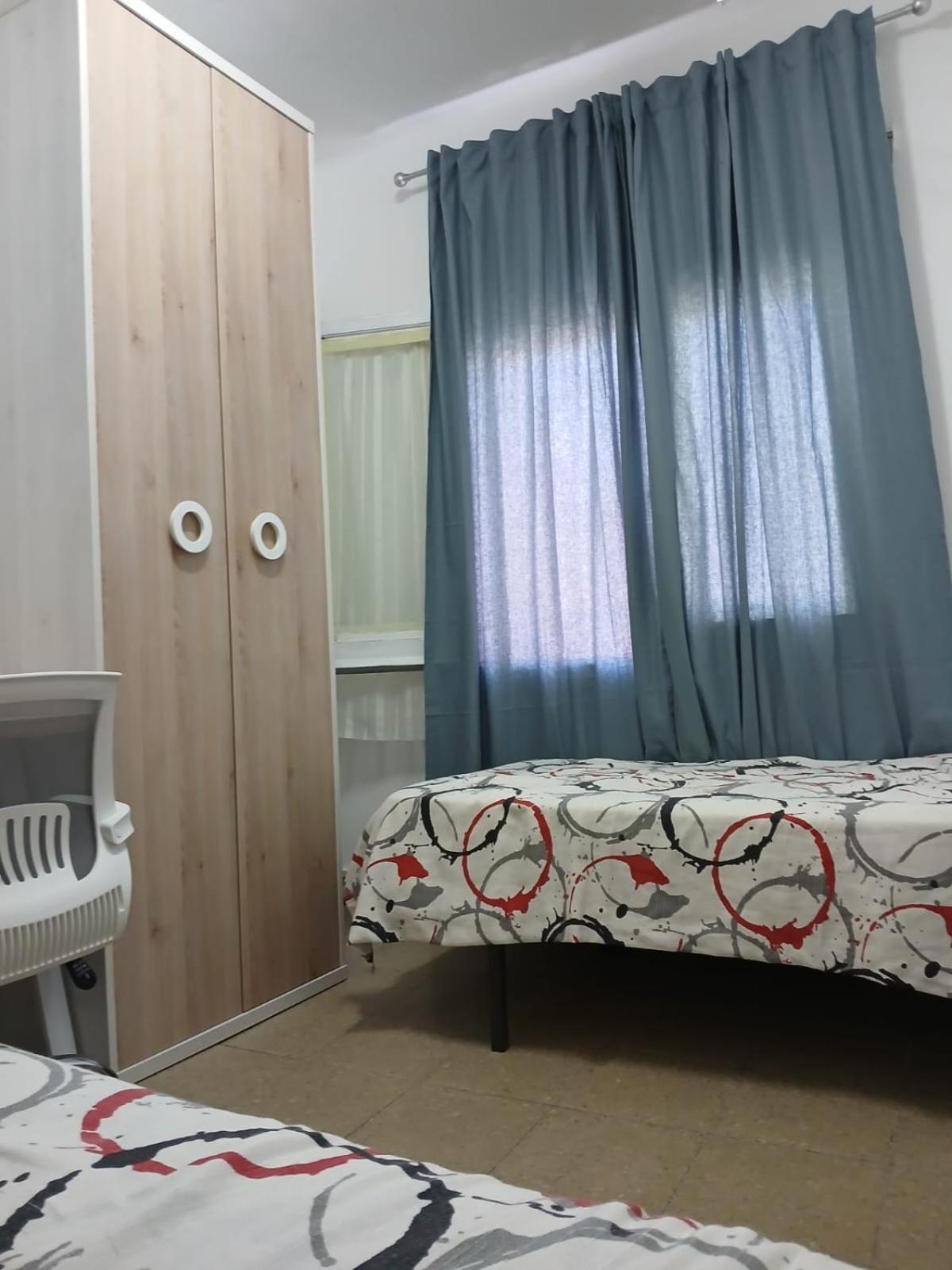 Hostal Ideal Gavà Exteriér fotografie