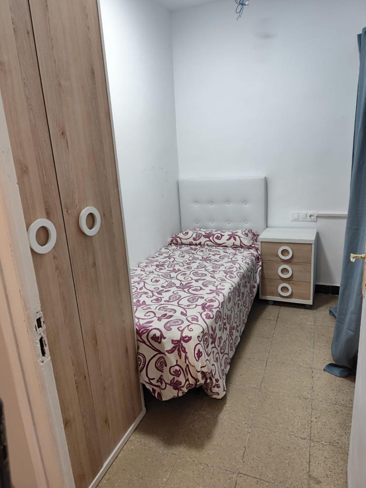 Hostal Ideal Gavà Exteriér fotografie